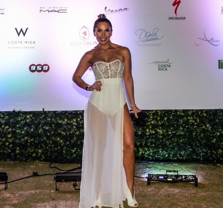 Ana Lucia Vega onlyfans leaks