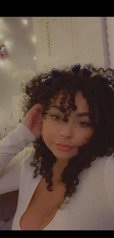 Deanelizyunes onlyfans naked