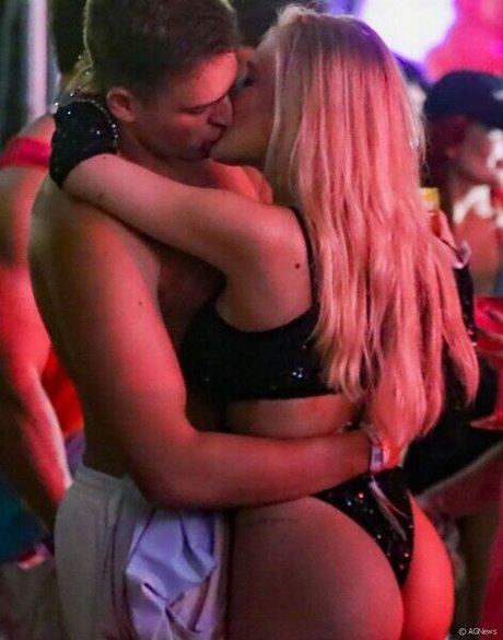 Farofa Da GKay onlyfans model