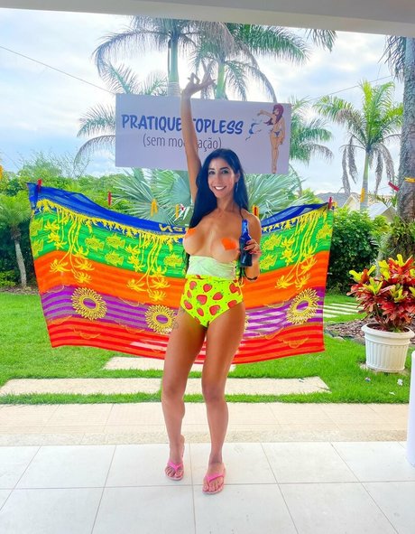 Renatinha Mello onlyfans lesk