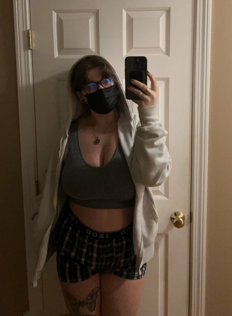 Thekinkcouch only fans photos