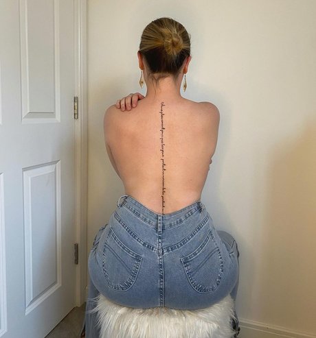 moonbeamlouth naked onlyfans pics