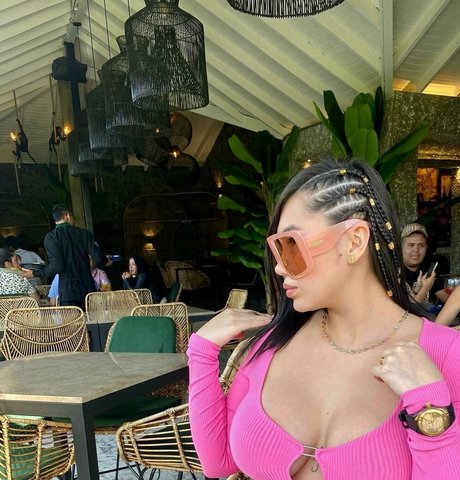 Bombshell Mel only fans leaked porn