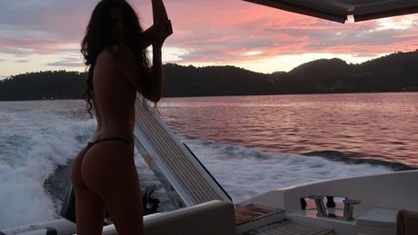 Rafaela Cavalcante onlyfans leaked pics