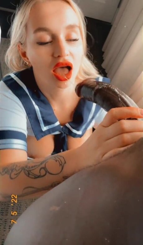 realzoieburgher_ porn onlyfans leak