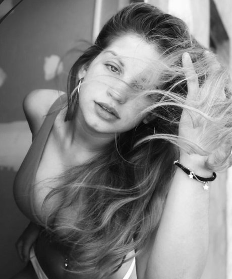 Abigail Maison naked leaked onlyfans