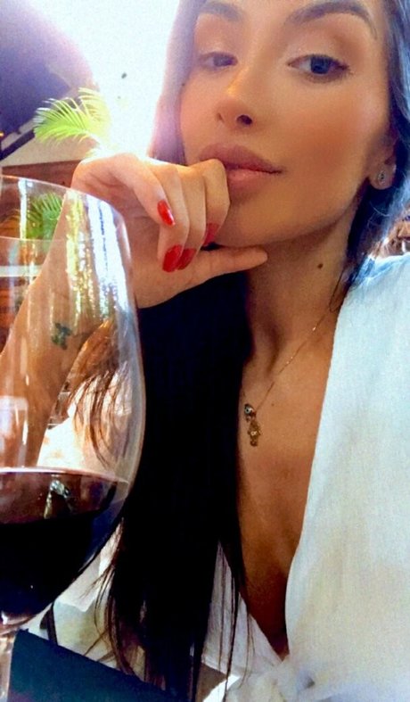 Alicia Drumolin onlyfans model photo