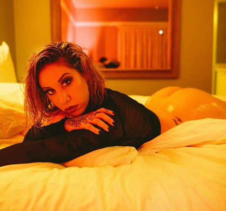 Lexi Layne onlyfans nudes leaks