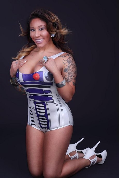 Lexi Layne onlyfans leams