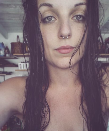 Irina Mirella onlyfans leaks naked