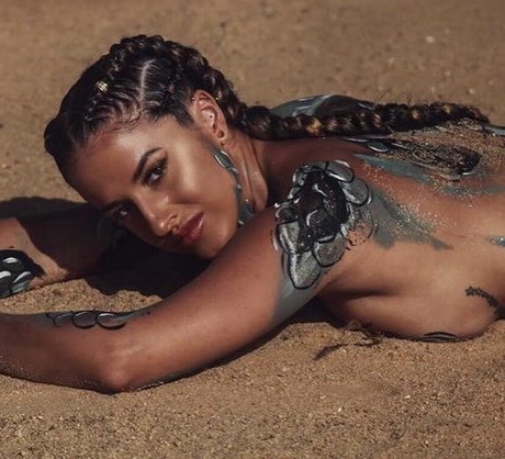 Kris Tee Lee onlyfans uncensored