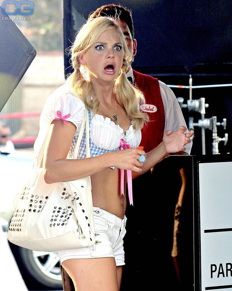 Anna Faris only fans review