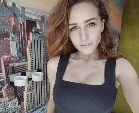 Ave Maria onlyfans sextape leak