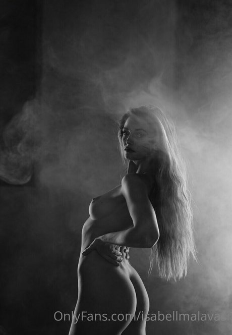 Isabell Malavasi onlyfans nudes leaked