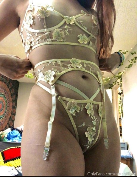 notchilllorn sexy onlyfans