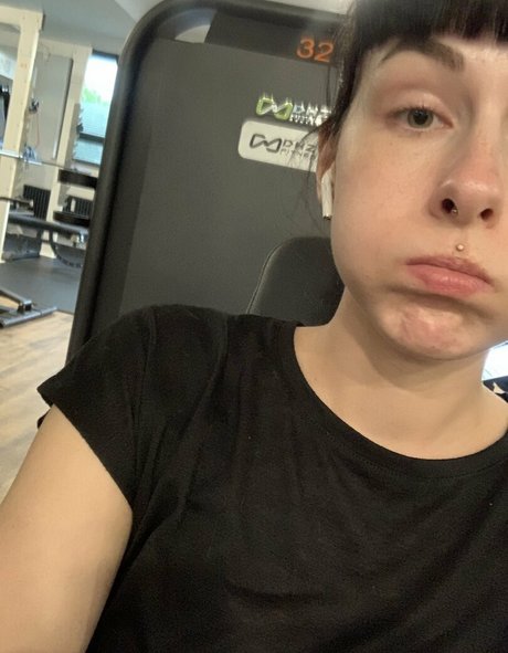 romisu onlyfans leak ass