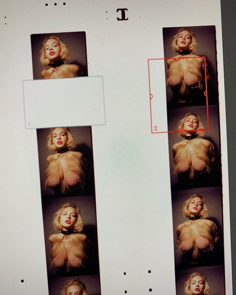 Elle Brittain onlyfans naked leak