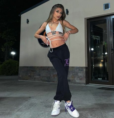 anne bagu onlyfans nudes porn