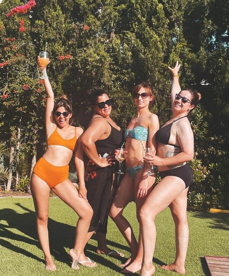 Lauren Layfield naked onlyfans pics