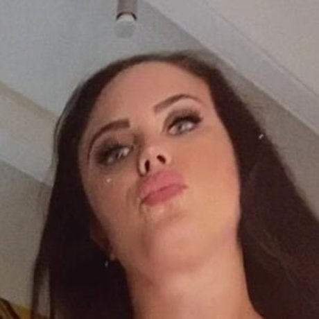 NastybyBianca onlyfans leaks