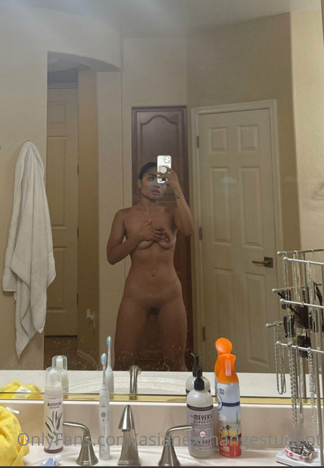 Asianexchangestudent onlyfans nude leaked