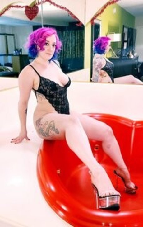 CharlotteAxes onlyfans leaks free