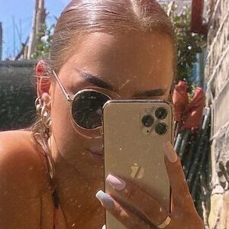 big tits cougar onlyfans perfect artwork