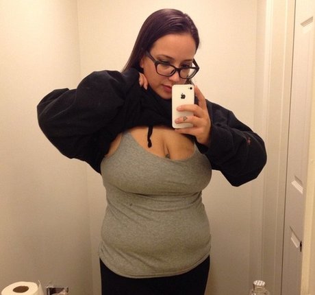 Silvercharmer onlyfans leaked.