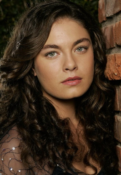 Alexa Davalos onlyfans leaked tits