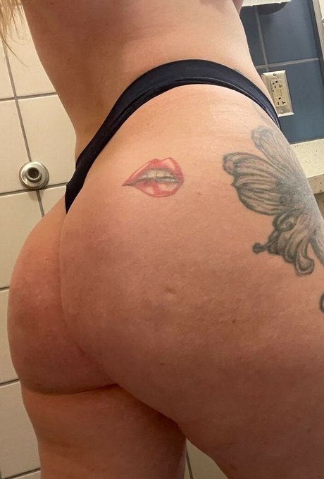 blondie queen onlyfans post