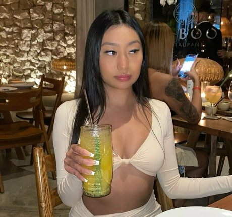 Elorado onlyfans model photos