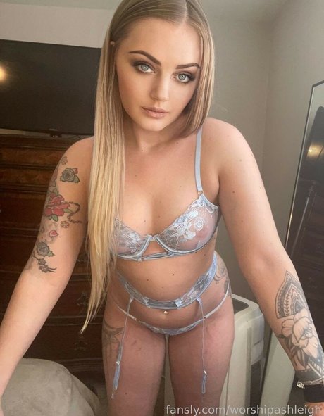 worshipashleigh onlyfans naked leaked