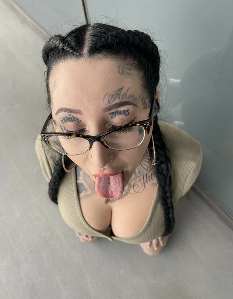 Ebugsbaby onlyfans content