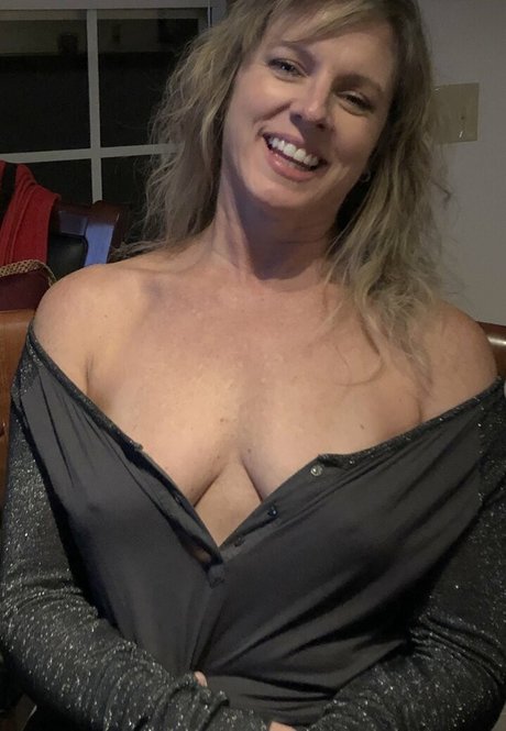 capturednaturalbeauty onlyfans pictures