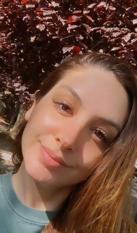 Sloane Skipper Wolf sexy onlyfans