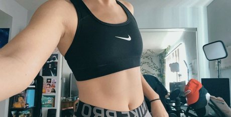 Sloane Skipper Wolf onlyfans leak porn