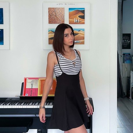 Kurolily Profile pic