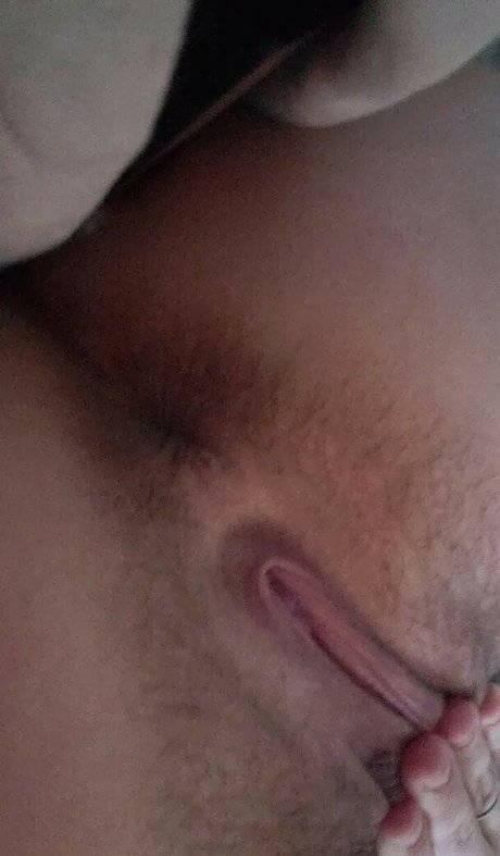 Ana Maggot onlyfans striptease