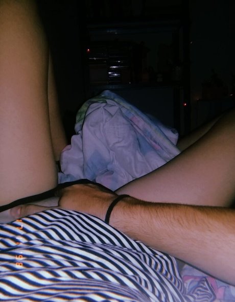 Alguem Tem Algo onlyfans porn nude