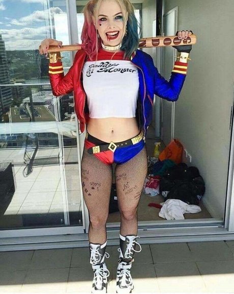 Infamousbylaura leaked onlyfans naked