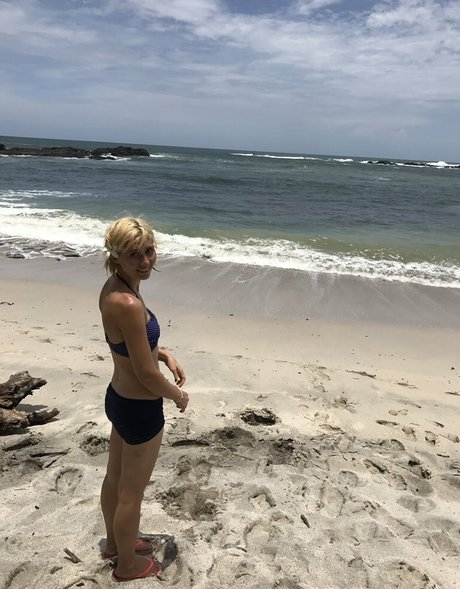 Lindsey Doe free onlyfans