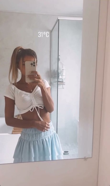 Franceska Fournier nude only fans leaks