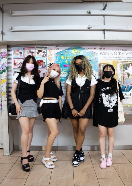 Yvonneflinetv only fans leaks