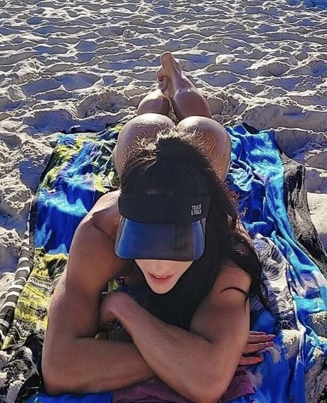 Gaby Tavares onlyfans exposed