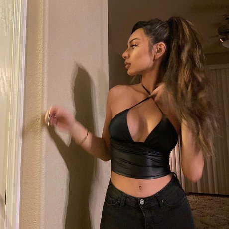 Kyla Malena onlyfans leaked nude