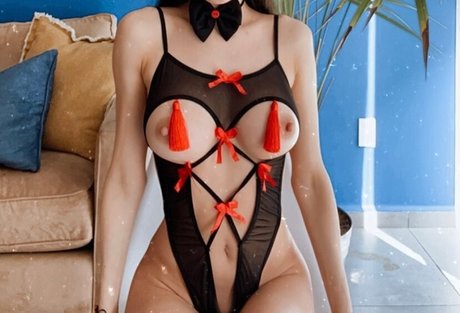 Valerie Wine leak only fans