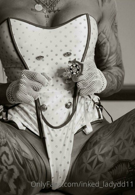 Inked ladydd11 only fans leak nude
