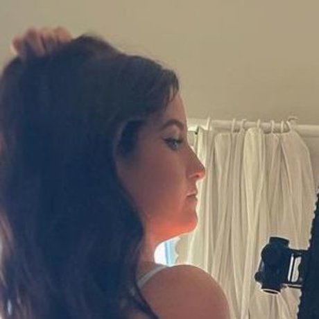 amandashoots_ naked onlyfans leaks