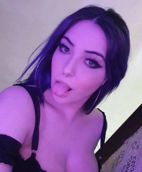 Viihtoia onlyfans leaked tits