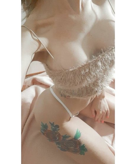 blonde sextape onlyfans best portrait